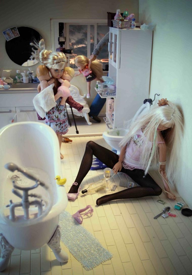 Dirty Dolls: FSK18-Barbies