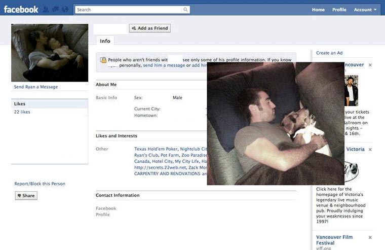 Typ stellt Facebook-Profilbilder Gleichnamiger nach und stellt ihnen Freundschaftsanfragen CasinoRoy_06 