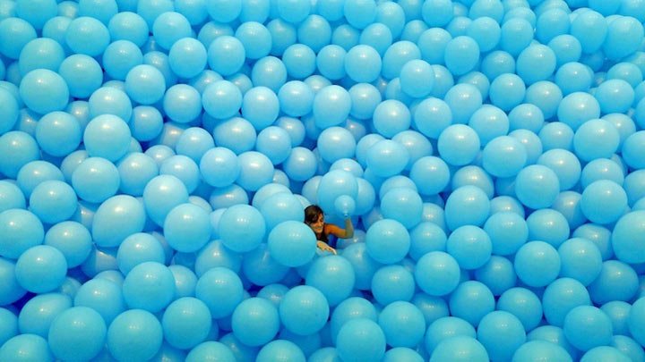 Riesenbällebad für Erwachsene Riesenbaellebad_01 
