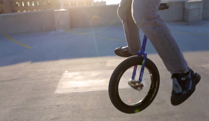 Freestyle auf dem Einrad einradtricks