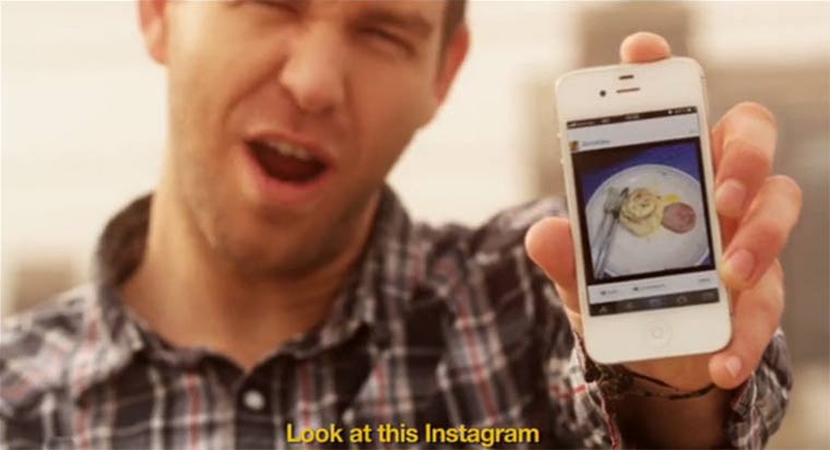 Look at this Instagram (Nickelback Parodie) look_at_this_instagram 