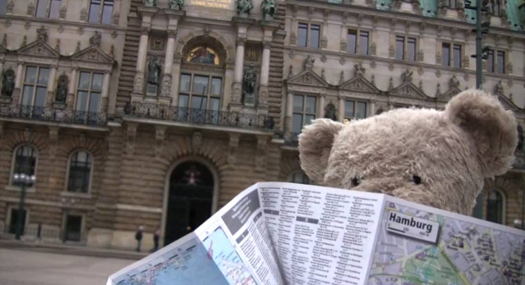 Misery Bear Goes To Germany misery_bear_hamburg 