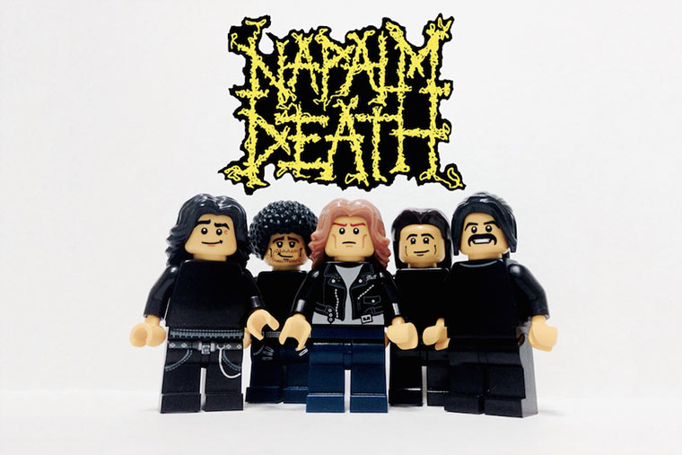 20 ikonische Bands mit LEGO nachgestellt LEGO_Bands_20 
