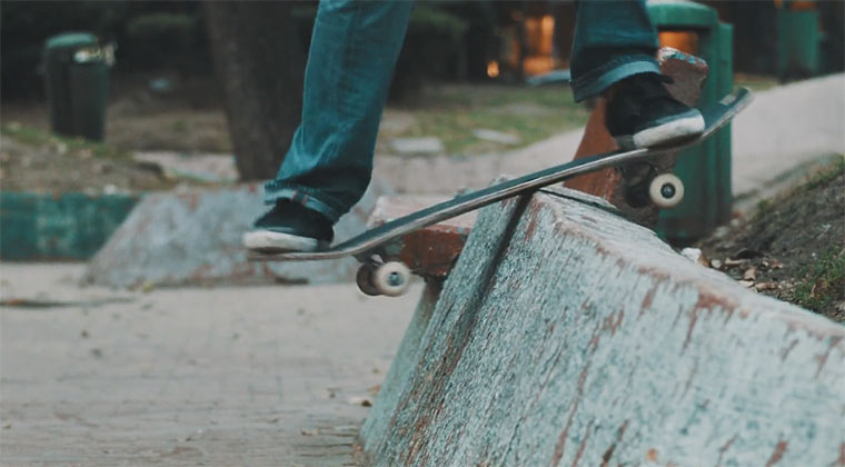 Skateboarden in Mexico City mexico_city_02 