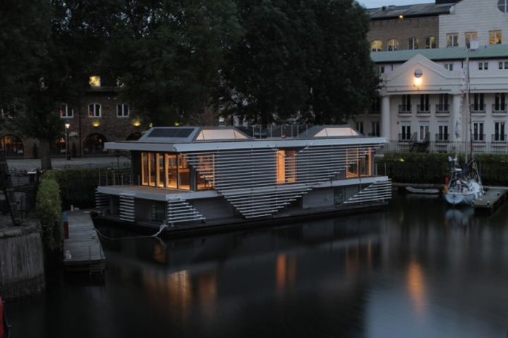 Floating Home Floating_Home_02 