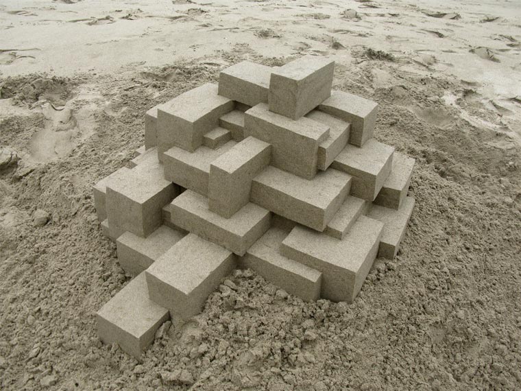 Geometrische Sandburgen geometric_sandcastles_Calvin_Seibert_01 