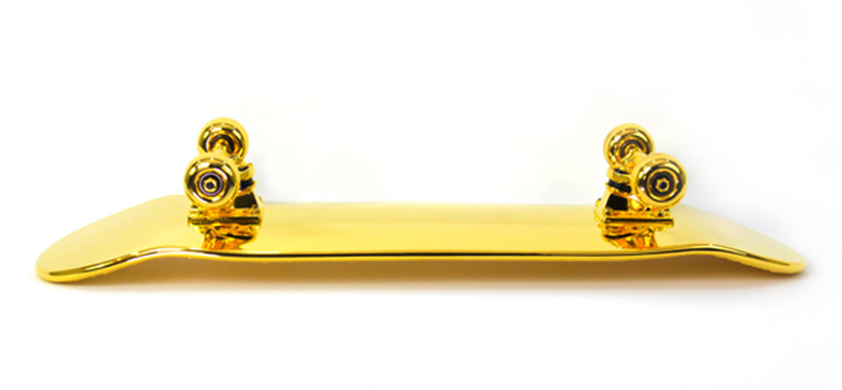 Skateboard aus purem Gold golden_Skateboard_05 