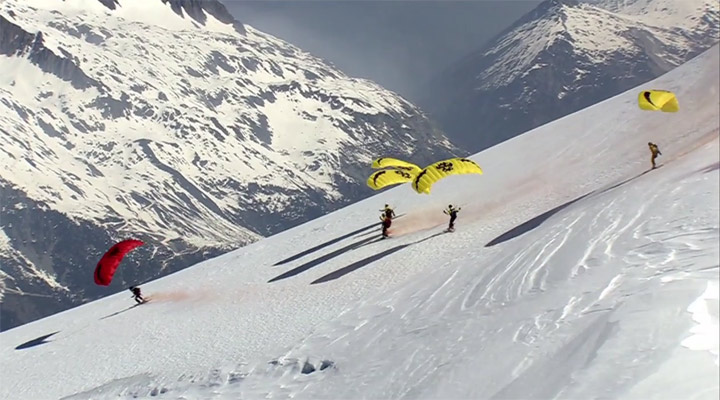 Alpengipfel-Abfahrtflug Speed_riding_montblanc