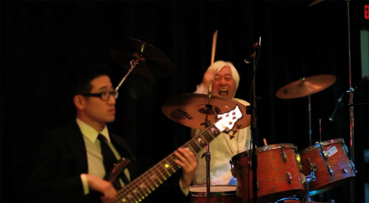 Korean Drummer Steals The Show korean_drummer_steals_the_show