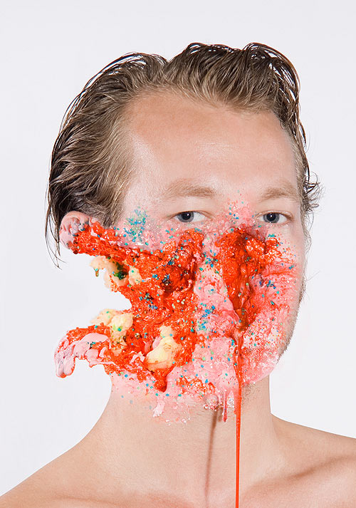 Lecker Splatter: Gesichter mit Süßigkeitswunden Faces_03 