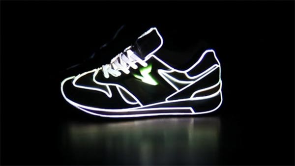 3D-Projektion auf Sneaker new_balance_projection 