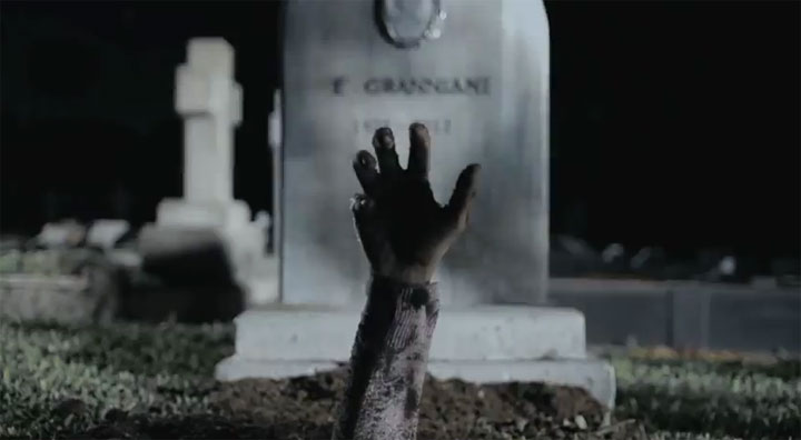 Die Tausend Tode der Zombie-Oma zombie_oma 