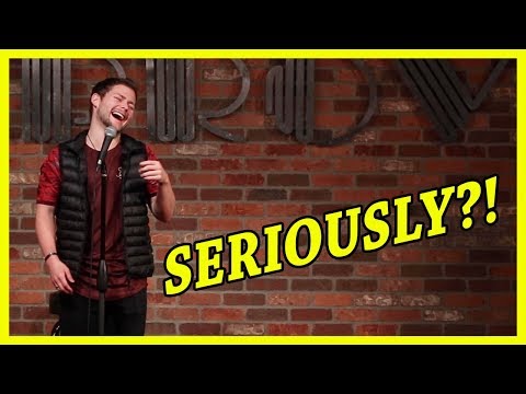 Comedian errät zufällig Namen einer lachenden Zuschauerin lyteCache.php?origThumbUrl=https%3A%2F%2Fi.ytimg.com%2Fvi%2F0ZSD41_eZWE%2Fhqdefault 