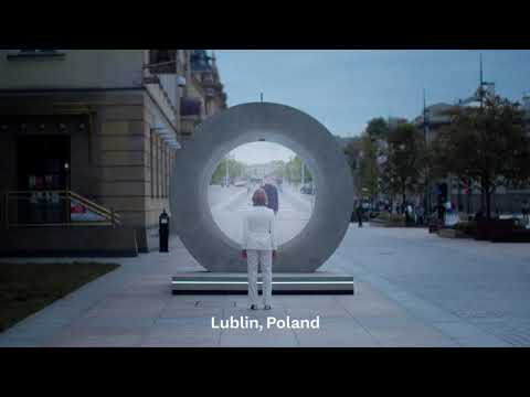 "PORTAL" lässt live in die Partnerstadt blicken lyteCache.php?origThumbUrl=https%3A%2F%2Fi.ytimg.com%2Fvi%2F2GrXTLe9ztA%2Fhqdefault 