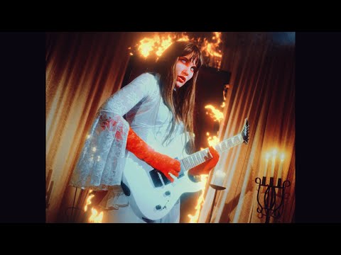 Calva Louise - "Hate In Me" (Musikvideo) lyteCache.php?origThumbUrl=https%3A%2F%2Fi.ytimg.com%2Fvi%2F4uJO8_9qAvc%2F0 