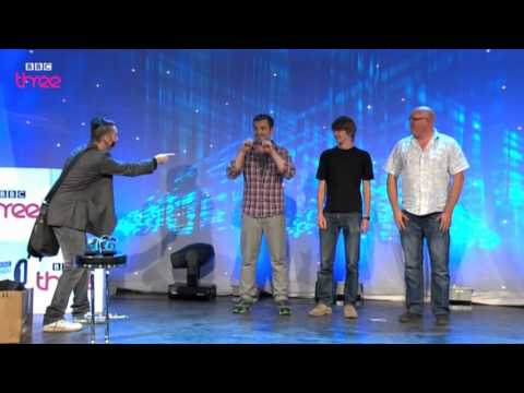 Comedy Gold: The Boy With Tape On His Face lyteCache.php?origThumbUrl=https%3A%2F%2Fi.ytimg.com%2Fvi%2F73lsIXzBar0%2Fhqdefault 