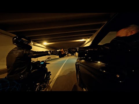 Krasser One-Shot-Kameradrohnen-Edit: "Transmission" lyteCache.php?origThumbUrl=https%3A%2F%2Fi.ytimg.com%2Fvi%2F8EsjNUIgZVE%2Fhqdefault 