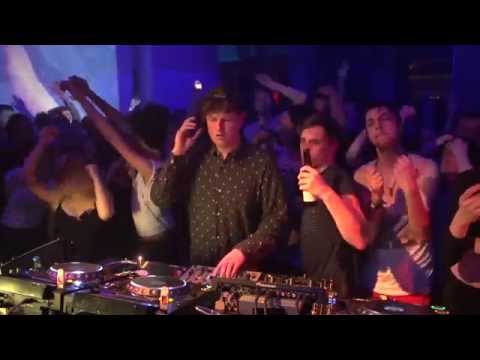90er-Musik im Boiler Room lyteCache.php?origThumbUrl=https%3A%2F%2Fi.ytimg.com%2Fvi%2F8bIlYuC-riI%2Fhqdefault 