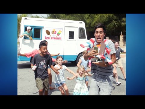 Vine: Best of Zach King 2015 lyteCache.php?origThumbUrl=https%3A%2F%2Fi.ytimg.com%2Fvi%2FC8O8W0RlCTc%2Fhqdefault 