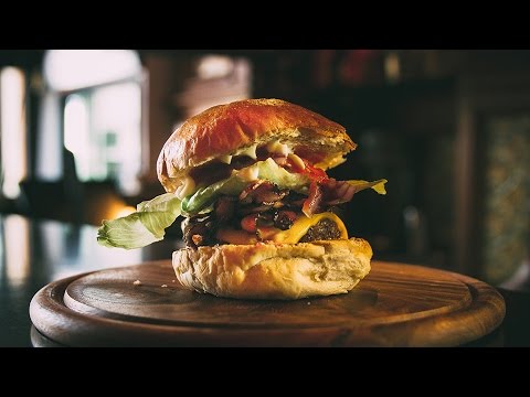 Tommi's Burger Joint Bacon Cheeseburger lyteCache.php?origThumbUrl=https%3A%2F%2Fi.ytimg.com%2Fvi%2FCcQ8DSGQp3w%2Fhqdefault 