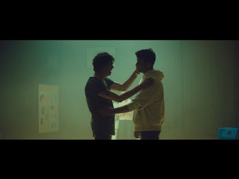 Marteria ("SCHEIS OSSIS“) vs. Die Toten Hosen ("SCHEISS WESSIS“) lyteCache.php?origThumbUrl=https%3A%2F%2Fi.ytimg.com%2Fvi%2FEU4j69pACqw%2Fhqdefault 