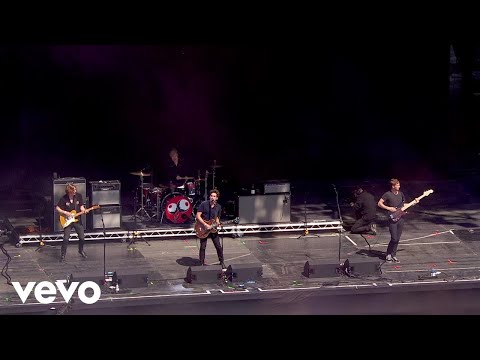 Gewinnt 4x2 Tickets für die Circa Waves-Tour 2019 lyteCache.php?origThumbUrl=https%3A%2F%2Fi.ytimg.com%2Fvi%2FGYslmZGMtKM%2Fhqdefault 