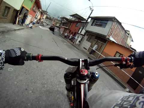 Urban Downhill: Marcelo Gutierrez lyteCache.php?origThumbUrl=https%3A%2F%2Fi.ytimg.com%2Fvi%2FI2y5R_MN5IA%2Fhqdefault 