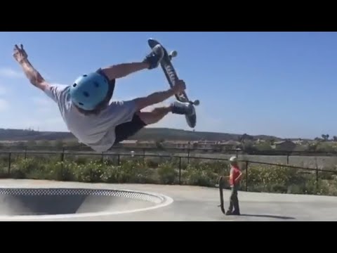 People Are Awesome: Skateboard Edition lyteCache.php?origThumbUrl=https%3A%2F%2Fi.ytimg.com%2Fvi%2FJ6mlMSxOAnM%2Fhqdefault 