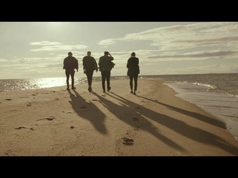 Musikvideopremiere: Satellite Stories - Cut Out The Lights lyteCache.php?origThumbUrl=https%3A%2F%2Fi.ytimg.com%2Fvi%2FJ7ex86n9ups%2Fhqdefault 