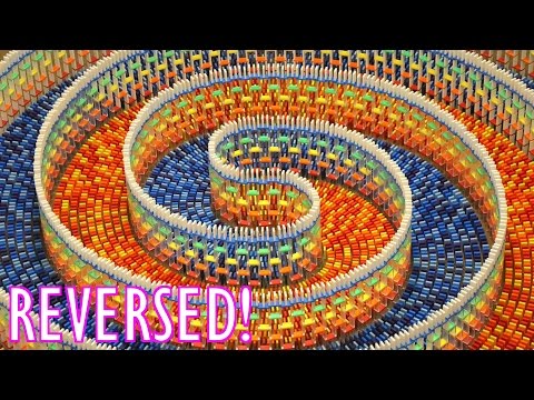Die 15.000 Dominos-Spirale lyteCache.php?origThumbUrl=https%3A%2F%2Fi.ytimg.com%2Fvi%2FL9jpBdLCHyM%2Fhqdefault 