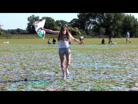 Ein Meer aus CDs lyteCache.php?origThumbUrl=https%3A%2F%2Fi.ytimg.com%2Fvi%2FOI6ttGgnurg%2Fhqdefault 