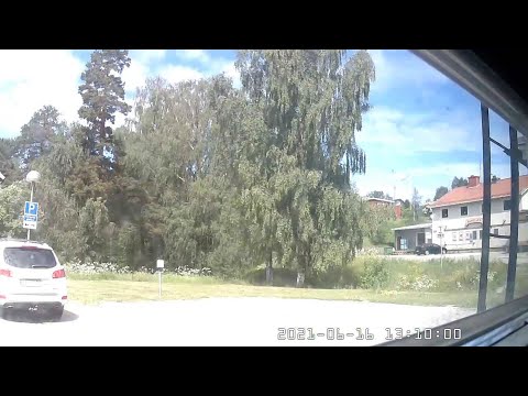 Ein Parkplatz-Jahr im Timelapse-Video (4x) lyteCache.php?origThumbUrl=https%3A%2F%2Fi.ytimg.com%2Fvi%2FOp5zAjJLVsM%2Fhqdefault 