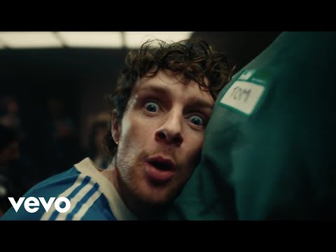 Neue kreative Musikvideos (102) lyteCache.php?origThumbUrl=https%3A%2F%2Fi.ytimg.com%2Fvi%2FQPR6W6tpQ2I%2Fhqdefault 