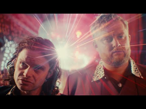 Album-Kurzreviews Mai 2023: Neues von Matchbox Twenty, Fatoni, Blond & mehr lyteCache.php?origThumbUrl=https%3A%2F%2Fi.ytimg.com%2Fvi%2FQb_BhbAnB7U%2Fhqdefault 