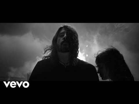 Musikvideo: Foo Fighters - "Shame Shame" lyteCache.php?origThumbUrl=https%3A%2F%2Fi.ytimg.com%2Fvi%2FR1G6-RUz3OA%2F0 