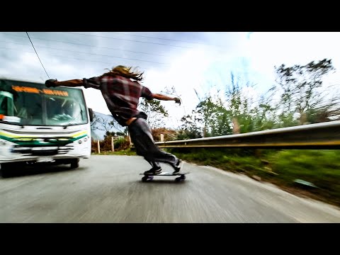 Krasser Longboard-Downhill mit Chase Hiller lyteCache.php?origThumbUrl=https%3A%2F%2Fi.ytimg.com%2Fvi%2FScWouVHQFEQ%2Fhqdefault 