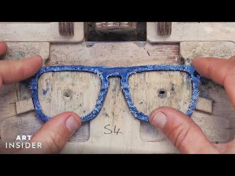 Brillen aus Jeansstoff: So werden sie gemacht lyteCache.php?origThumbUrl=https%3A%2F%2Fi.ytimg.com%2Fvi%2FUaRbCOEzUn0%2Fhqdefault 