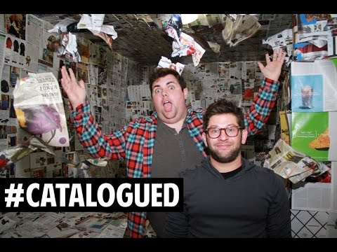 Komplettes Zimmer in Zeitschriften verpackt lyteCache.php?origThumbUrl=https%3A%2F%2Fi.ytimg.com%2Fvi%2FXk0xvWdLuIw%2F0 