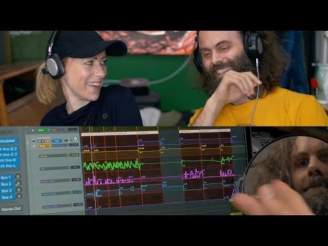 4 MusikproduzentInnen 1 Sample lyteCache.php?origThumbUrl=https%3A%2F%2Fi.ytimg.com%2Fvi%2FXm5gBA9utaw%2Fhqdefault 