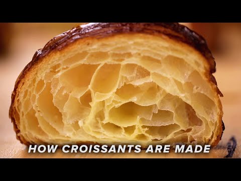 Wie werden eigentlich Croissants gemacht? lyteCache.php?origThumbUrl=https%3A%2F%2Fi.ytimg.com%2Fvi%2FbeOxJm1_tbk%2Fhqdefault 