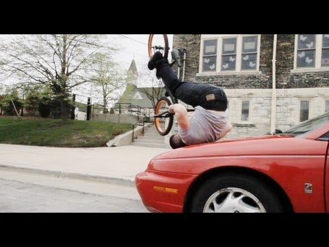Originelle Bike-Tricks von Tim Knoll lyteCache.php?origThumbUrl=https%3A%2F%2Fi.ytimg.com%2Fvi%2Fd1J43_TXly0%2F0 