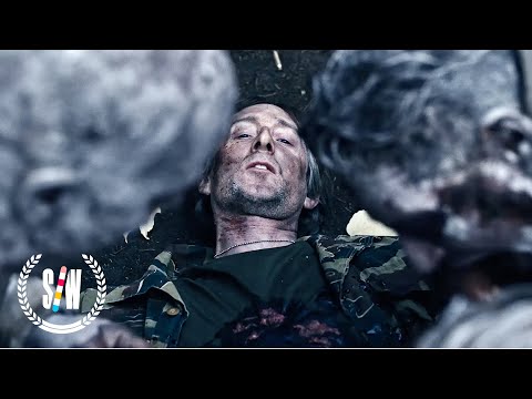 Musical der Horrorfilm-Tode: "Live Forever" lyteCache.php?origThumbUrl=https%3A%2F%2Fi.ytimg.com%2Fvi%2FfnCjBmIy8ls%2Fhqdefault 