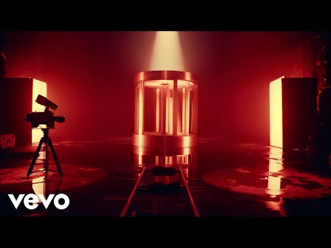 CHVRCHES - "He Said She Said" lyteCache.php?origThumbUrl=https%3A%2F%2Fi.ytimg.com%2Fvi%2FfyyiJc0Wk2M%2F0 