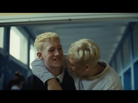 "Berlin Music Video Awards"-Gewinner:innen 2024 lyteCache.php?origThumbUrl=https%3A%2F%2Fi.ytimg.com%2Fvi%2Fg0oKQ1x2x-0%2Fhqdefault 