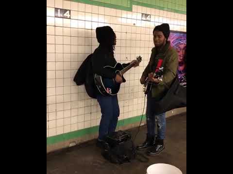 Dieses Straßenmusikerduo klingt exakt wie die Beatles lyteCache.php?origThumbUrl=https%3A%2F%2Fi.ytimg.com%2Fvi%2Fj-b6OcOq0iA%2Fhqdefault 