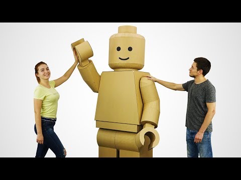 Gigantisches LEGO-Figur-Kostüm aus Pappe lyteCache.php?origThumbUrl=https%3A%2F%2Fi.ytimg.com%2Fvi%2FjU_fq_VRS0w%2Fhqdefault 