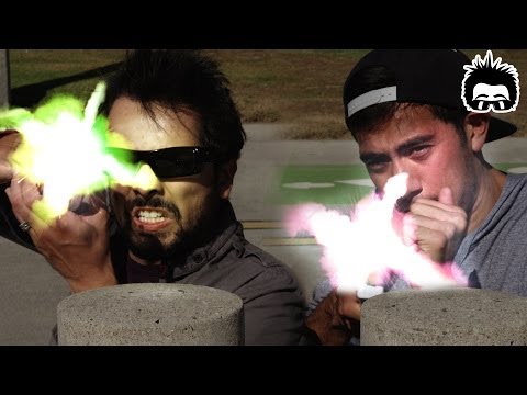 Epic Toy Battle lyteCache.php?origThumbUrl=https%3A%2F%2Fi.ytimg.com%2Fvi%2Fk_57dIK-sTc%2Fhqdefault 