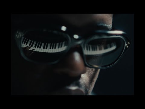 Berlin Music Video Awards 2023: Die nominierten Musikvideos lyteCache.php?origThumbUrl=https%3A%2F%2Fi.ytimg.com%2Fvi%2FpGvyagv4yks%2Fhqdefault 