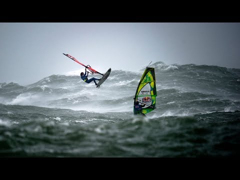 Windsurfen bei Sturm lyteCache.php?origThumbUrl=https%3A%2F%2Fi.ytimg.com%2Fvi%2FqDCsCnoiymk%2Fhqdefault 