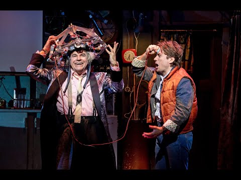 Trailer zum "Zurück in die Zukunft“-Musical lyteCache.php?origThumbUrl=https%3A%2F%2Fi.ytimg.com%2Fvi%2FrwU_HLUKv98%2Fhqdefault 